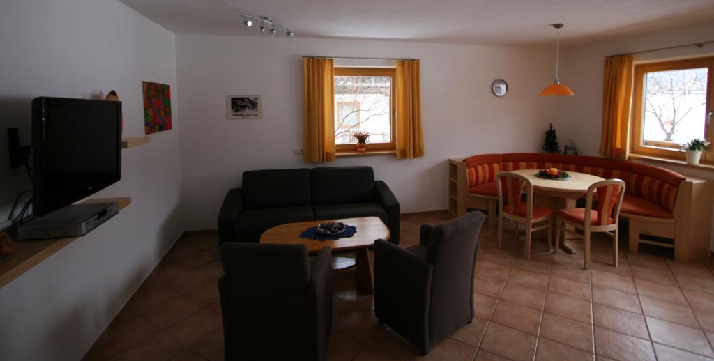 Appartement Hochmuth Ramsau im Zillertal Ruang foto